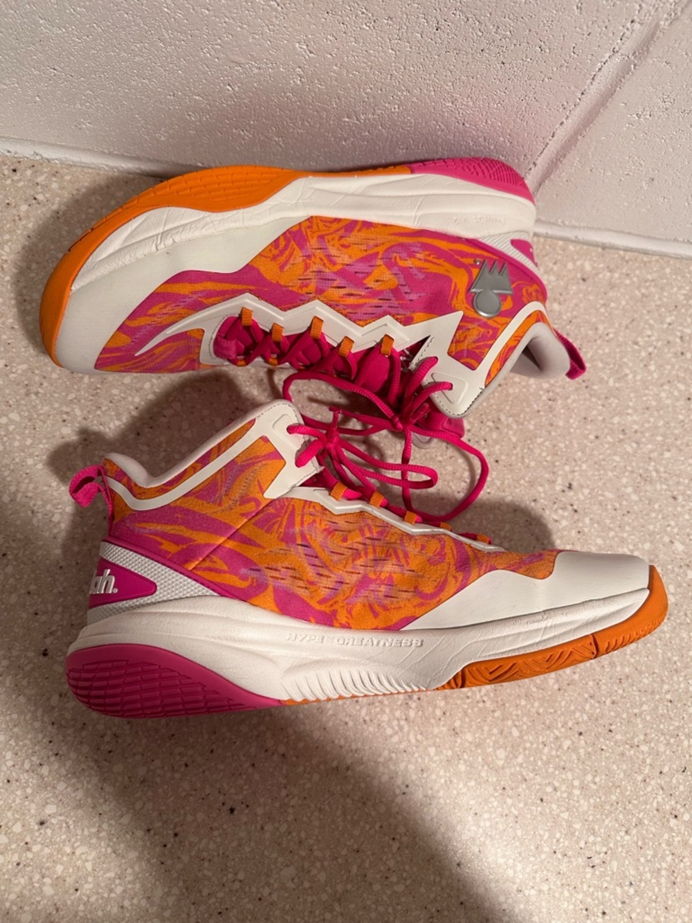 Moolah Neovolt Pro V2 Pink Orange White Basketball Shoes Women's Size 11 GUC - Picture 12 of 16